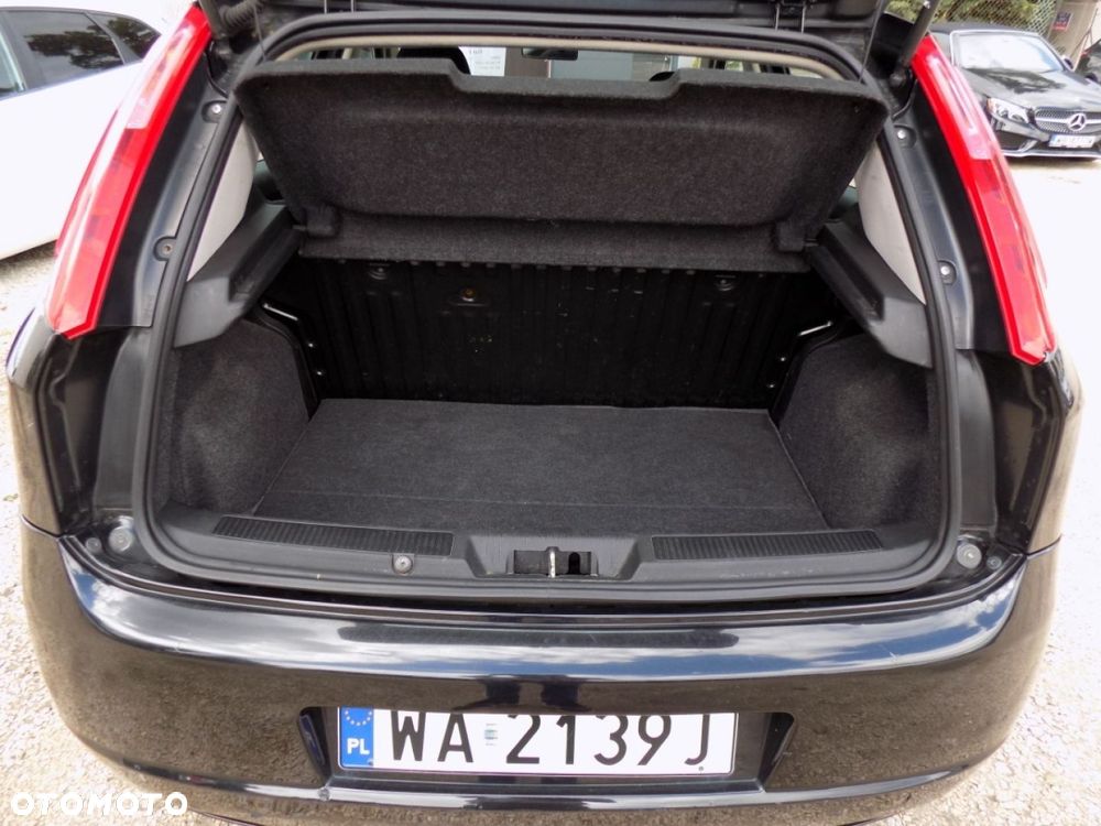 Fiat Grande Punto - 9