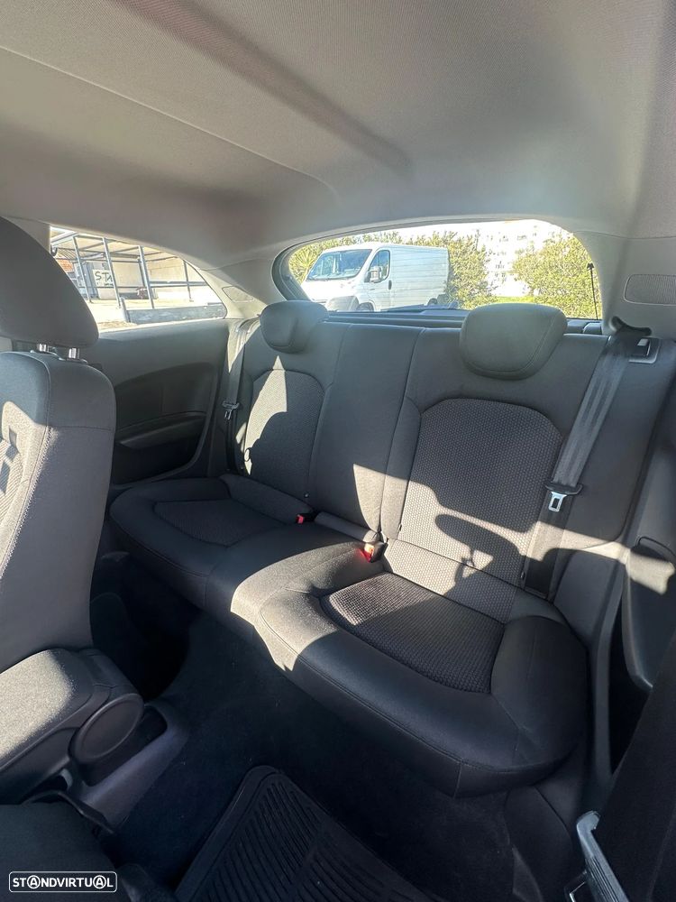 Audi A1 1.6 TDI Sport Edition S-line - 13