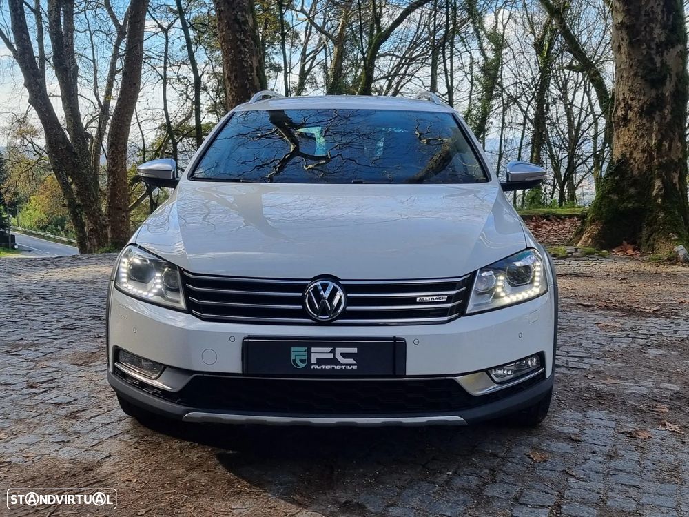 VW Passat Alltrack 2.0 TDI 4Motion DSG BlueMotion Tec - 3