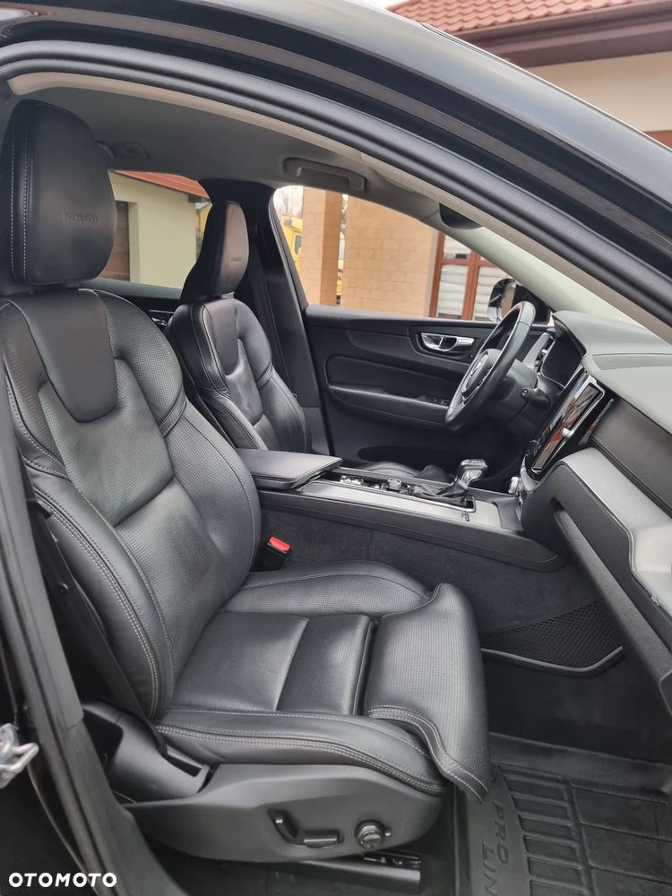 Volvo XC 60 T5 AWD Inscription - 30