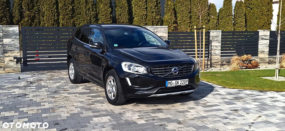 Volvo XC 60 - 4