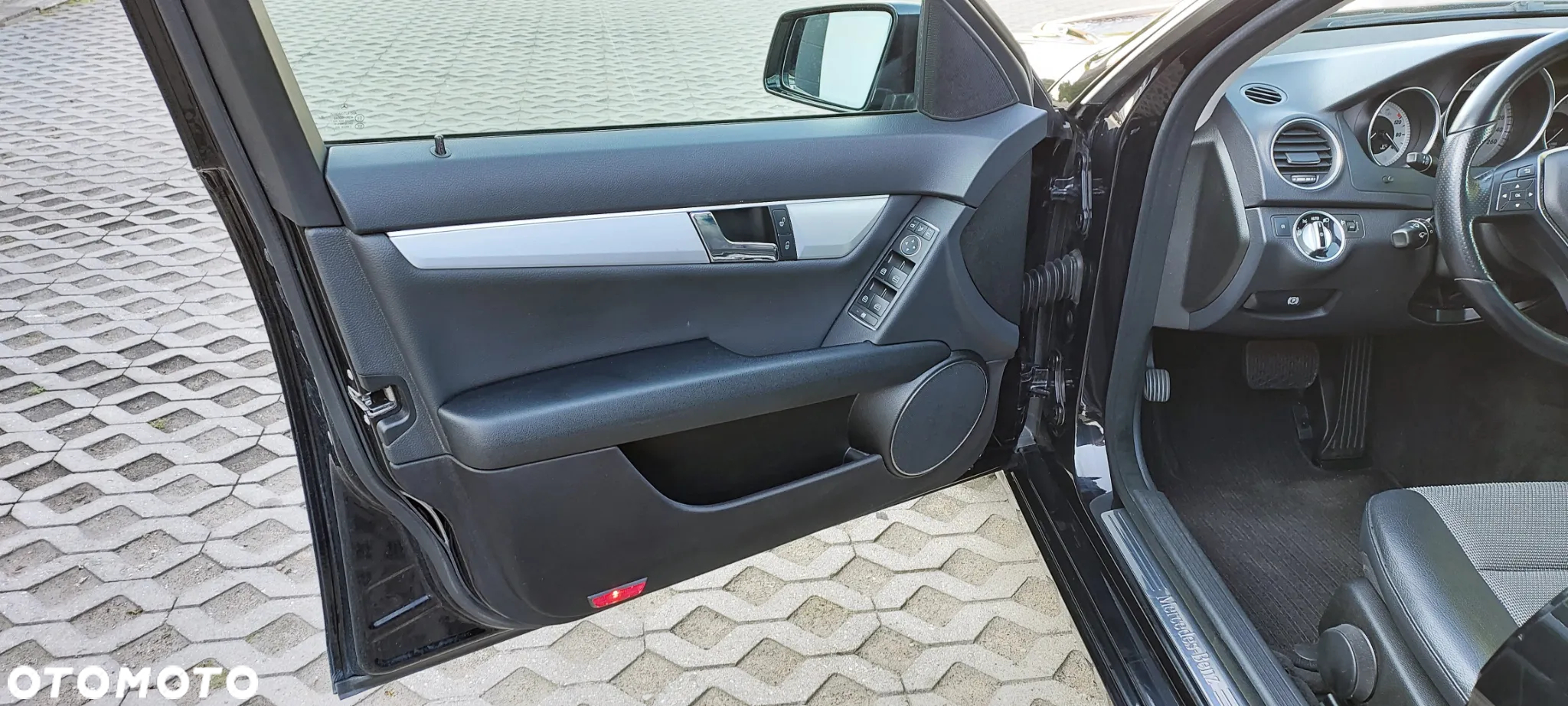 Mercedes-Benz Klasa C - 35