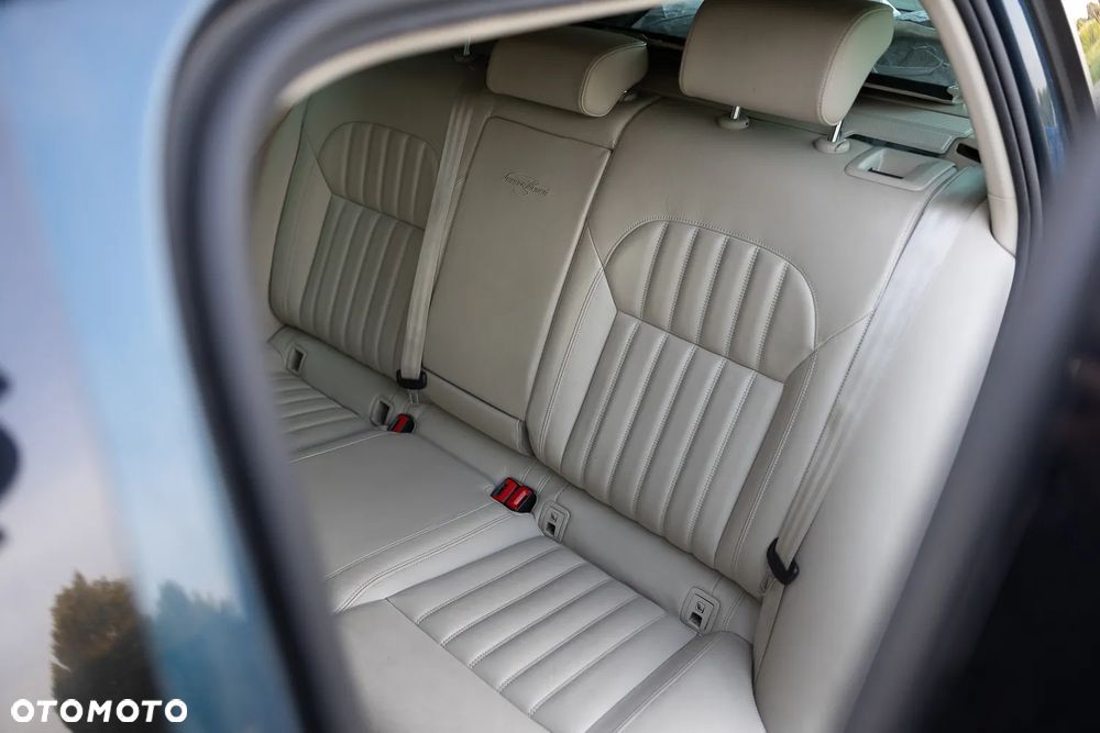 Skoda Superb 2.0 TDI SCR 4x4 L&K DSG - 16