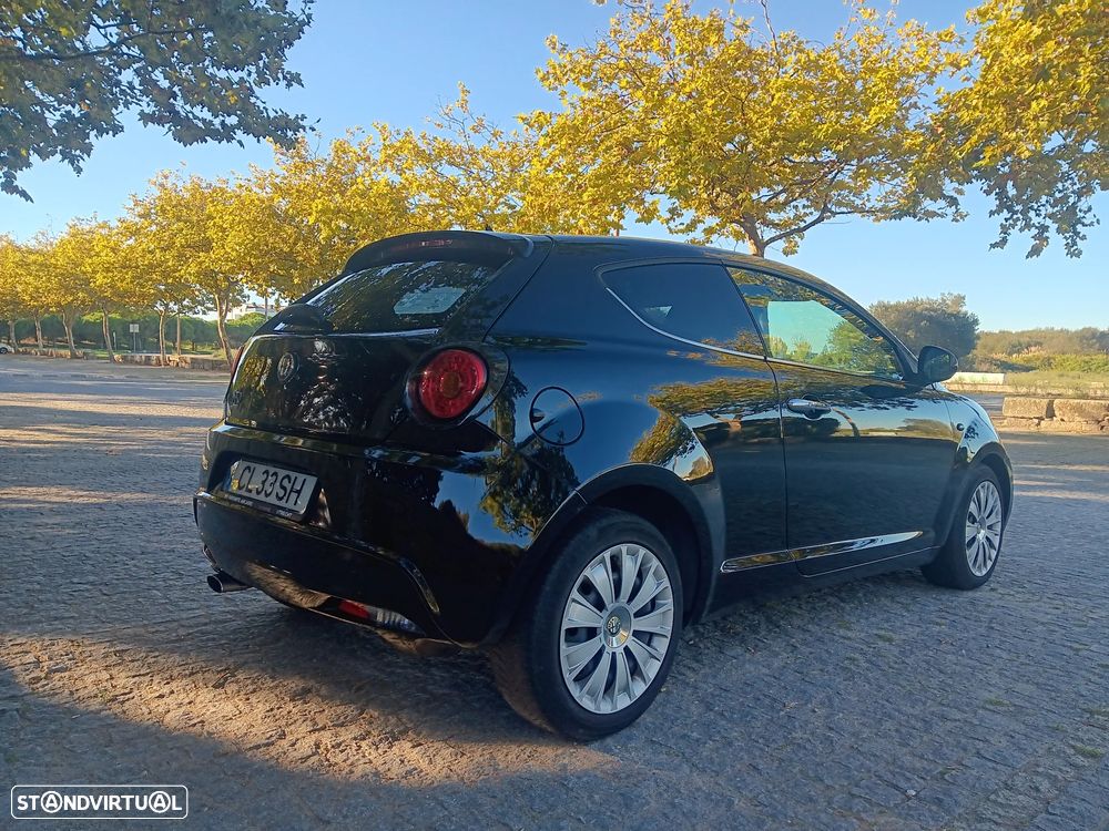 Alfa Romeo MiTo 1.3 JTD Distinctive - 4