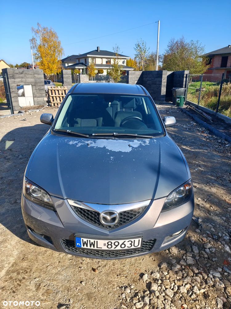 Mazda 3 - 4