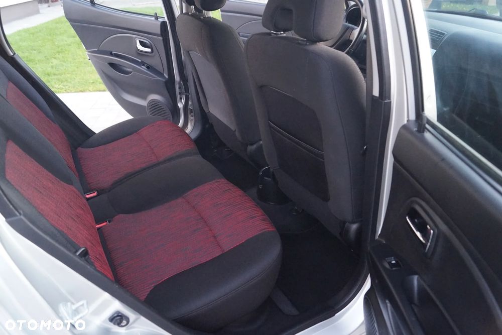 Kia Picanto - 8