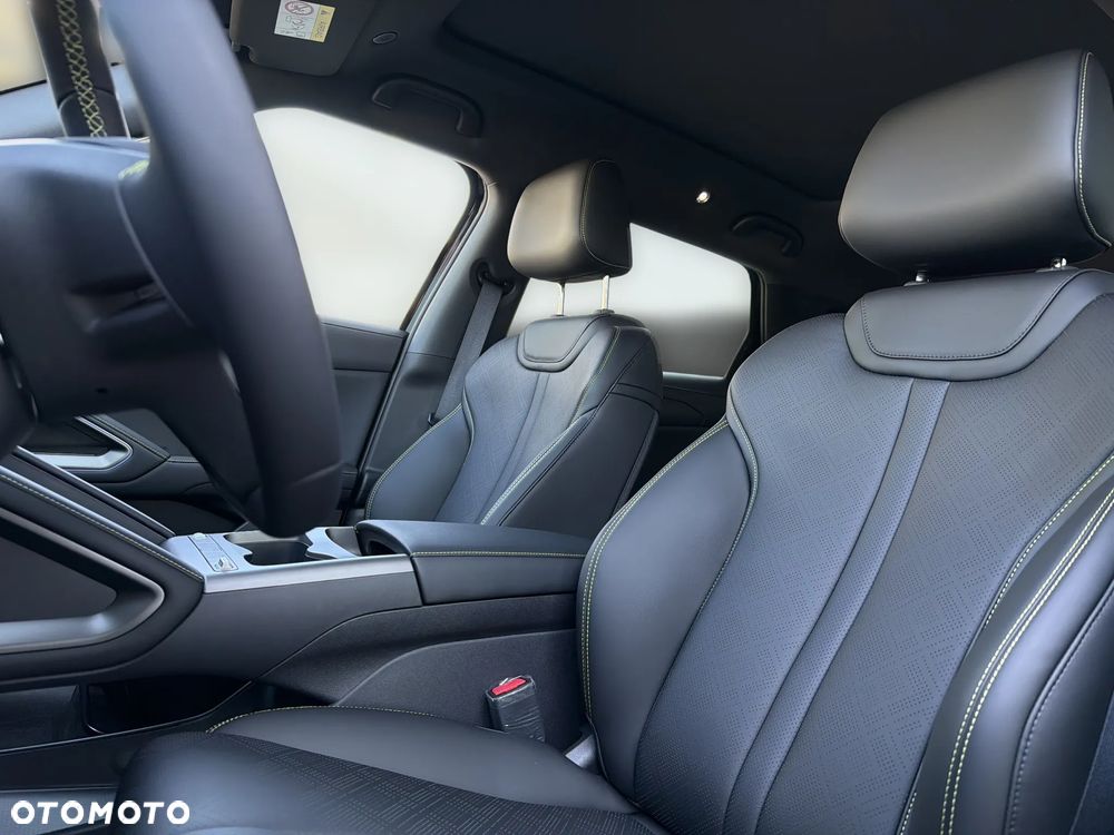 BYD Atto 2 DM-i - 13