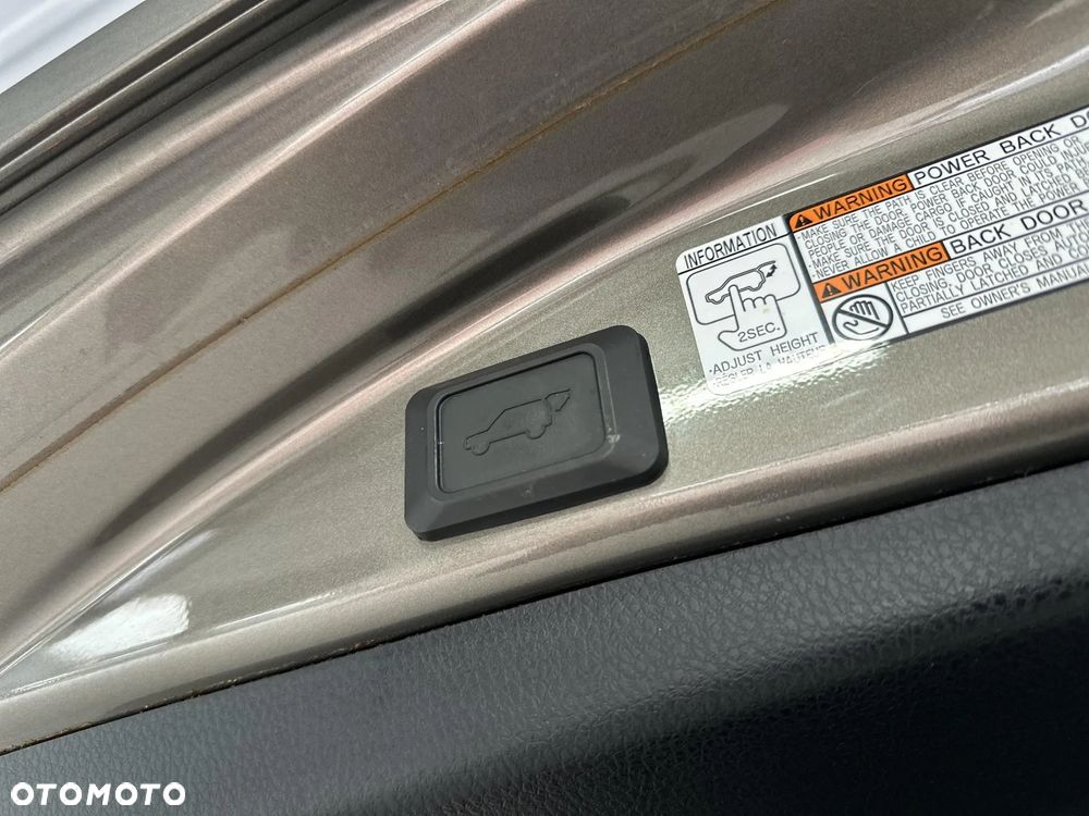 Toyota RAV4 Hybrid Style 4x4 - 15