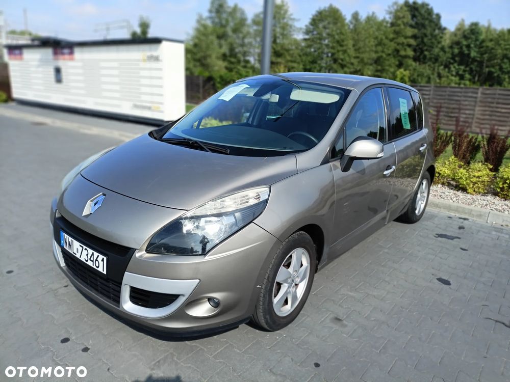 Renault Scenic 1.5 dCi Intens - 1