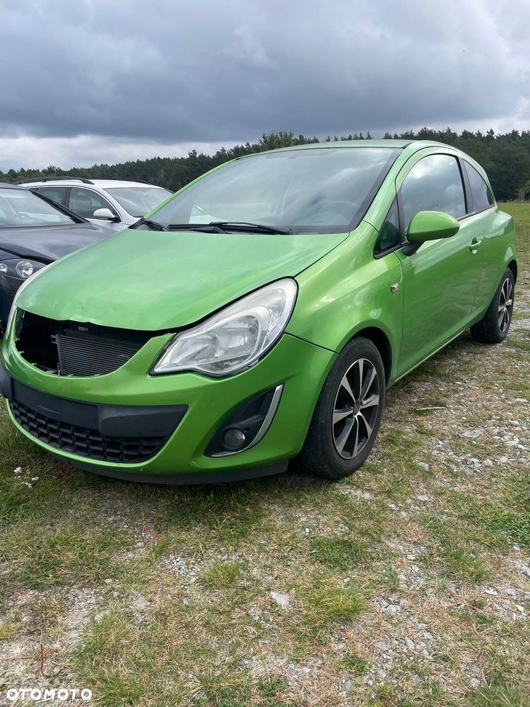 Opel Corsa 1.2 16V Navi - 1