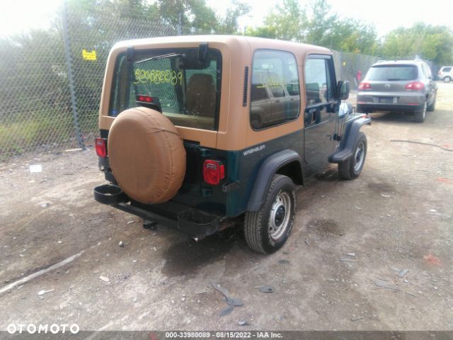 Jeep Wrangler 2.5L - 12