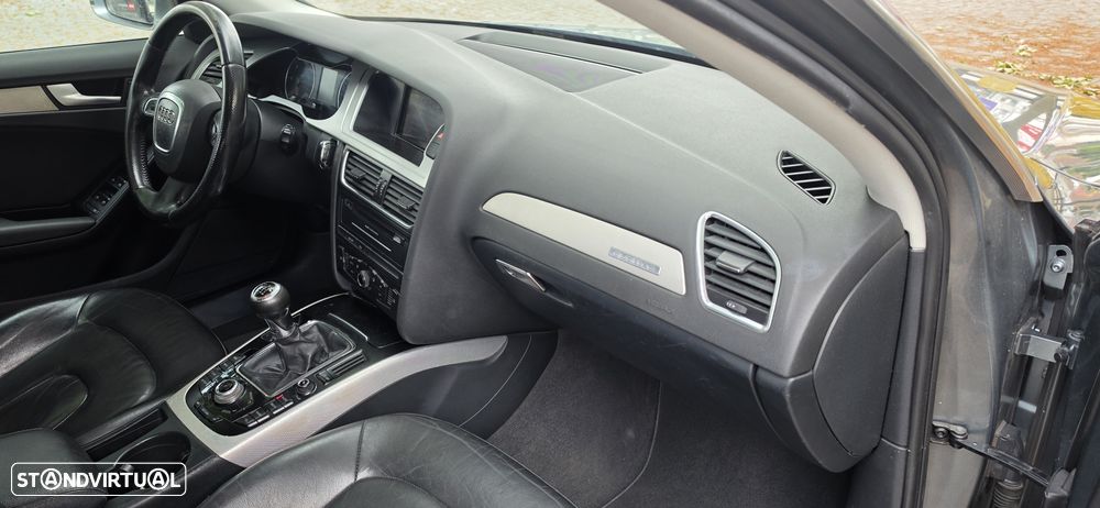 Audi A4 Allroad 2.0 TDI quattro Exclusive - 25