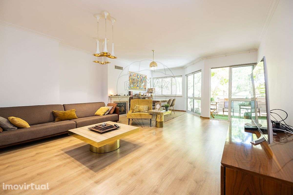 Apartamento T4 para venda - Grande imagem: 2/22