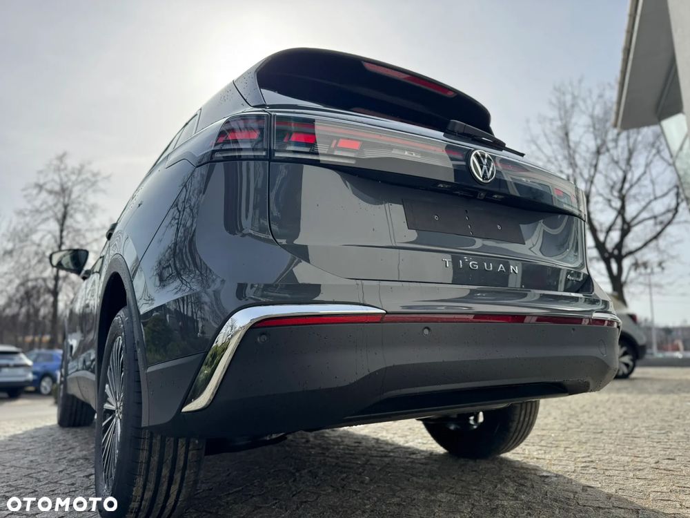 Volkswagen Tiguan 2.0 TSI OPF 4MOTION DSG Elegance - 27