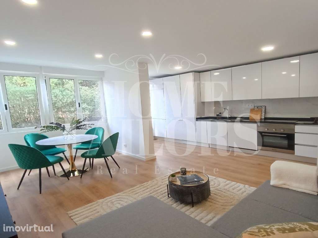 T3 Totalmente remodelado perto da Estação de Benfica - Grande imagem: 2/22