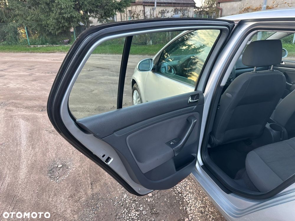 Volkswagen Golf 1.4 Comfortline - 11