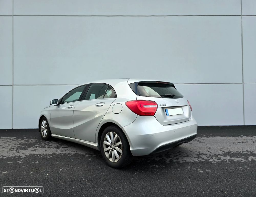 Mercedes-Benz A 180 CDI (BlueEFFICIENCY) Urban - 5