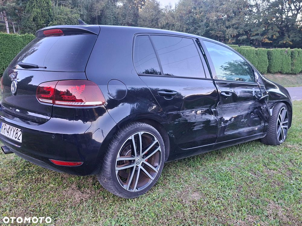 Volkswagen Golf - 5