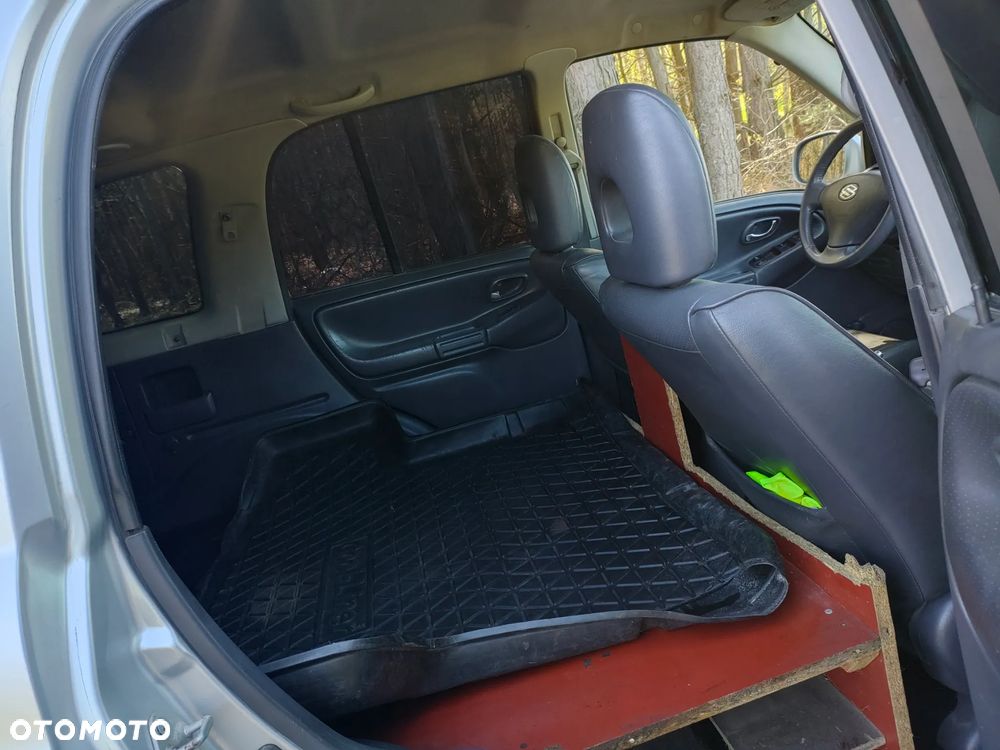 Suzuki Grand Vitara - 16