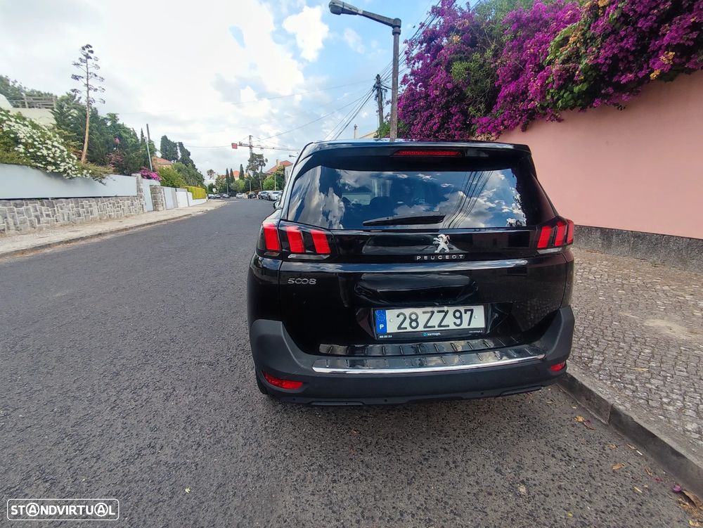 Peugeot 5008 1.5 BlueHDi Allure Pack EAT8 - 32
