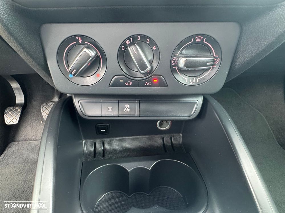 Audi A1 1.6 TDI Attraction - 12