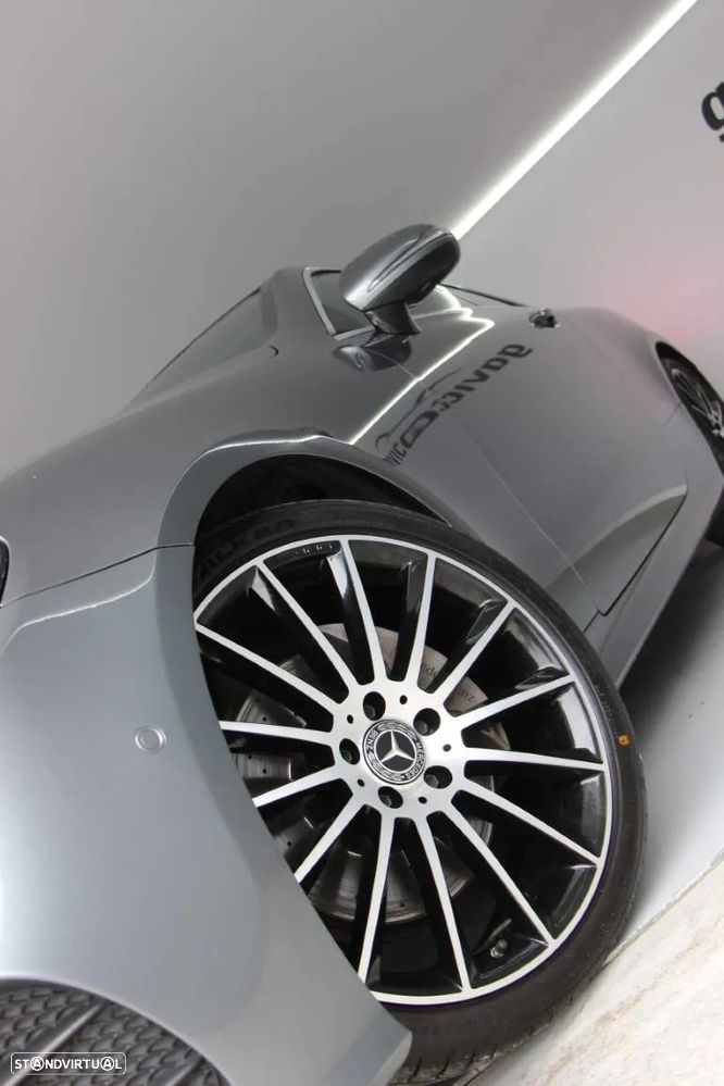 Mercedes-Benz E 220 d Coupe 9G-TRONIC AMG Line - 3