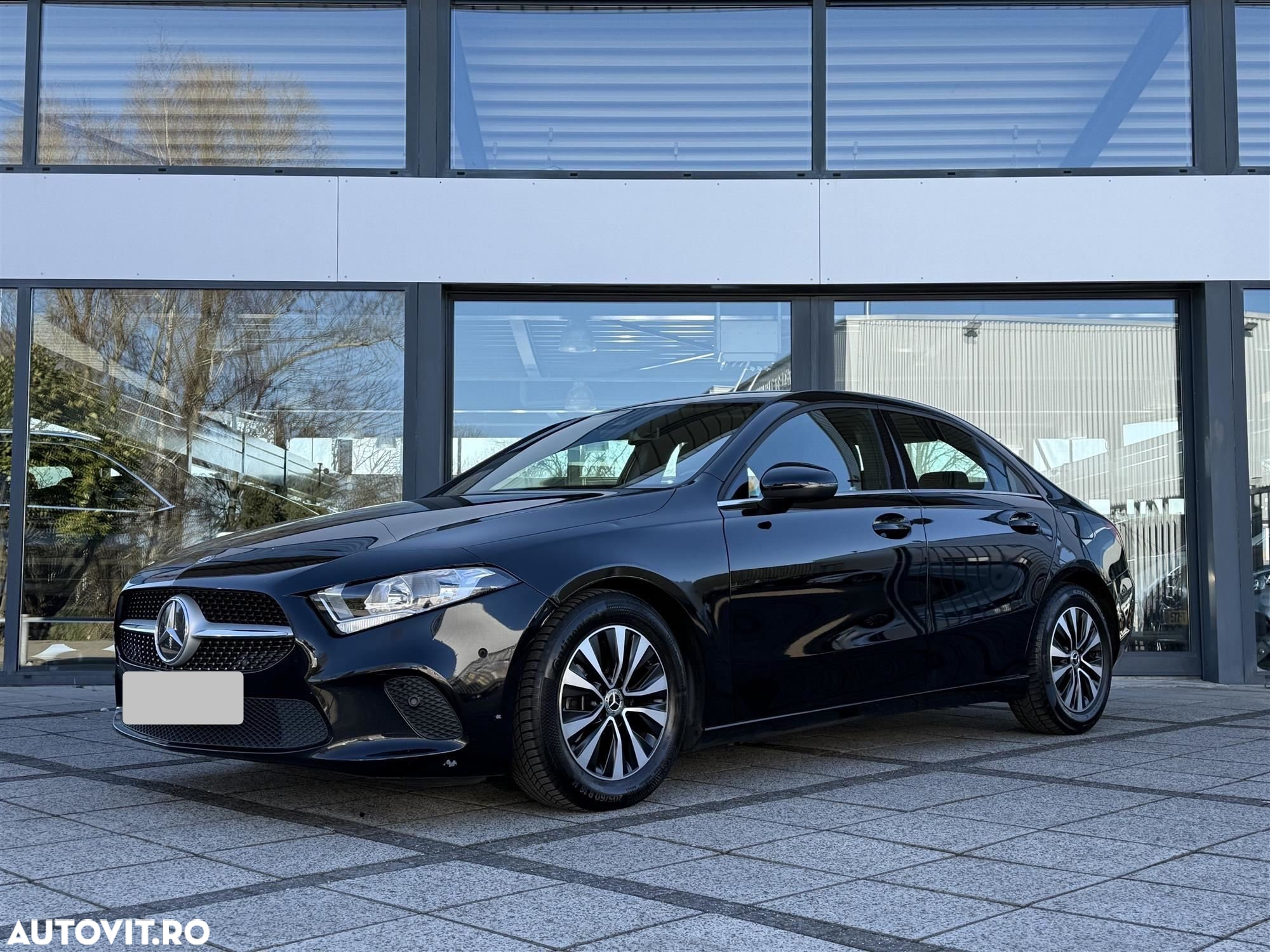 Mercedes-Benz A 180 d Sedan Aut. - 2