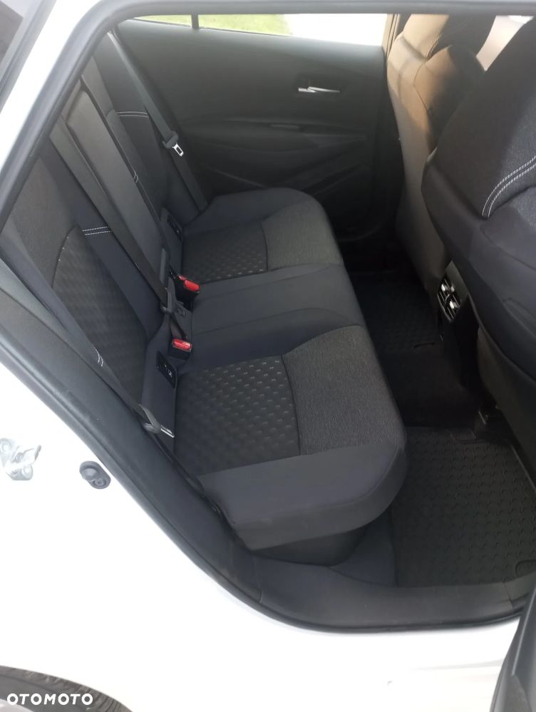 Toyota Corolla 1.8 Hybrid Comfort - 15