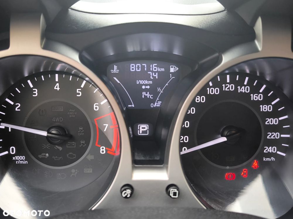 Nissan Juke 1.6 N-Connecta Xtronic EU6 - 10