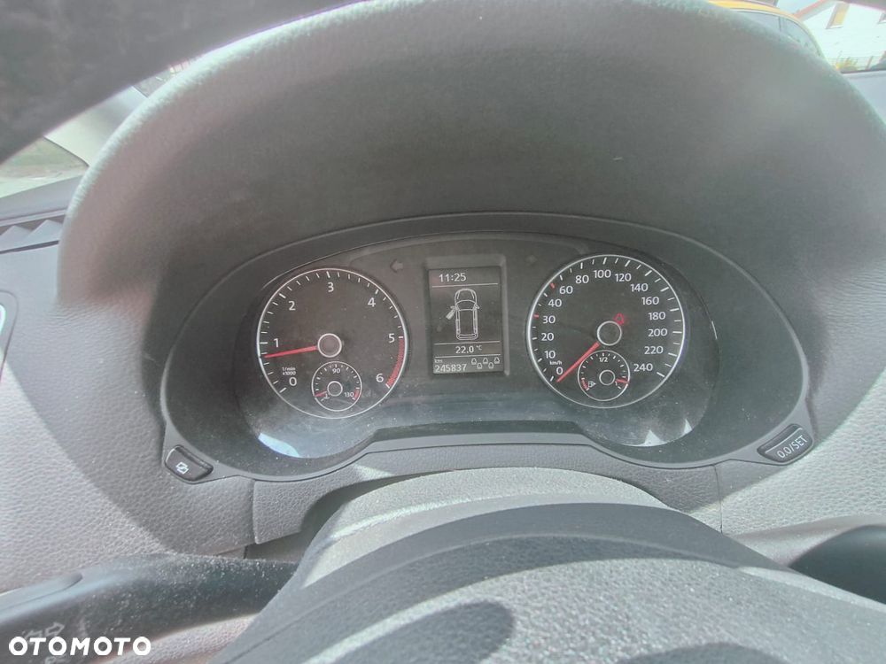 Volkswagen Sharan 2.0 TDI Comfortline - 9