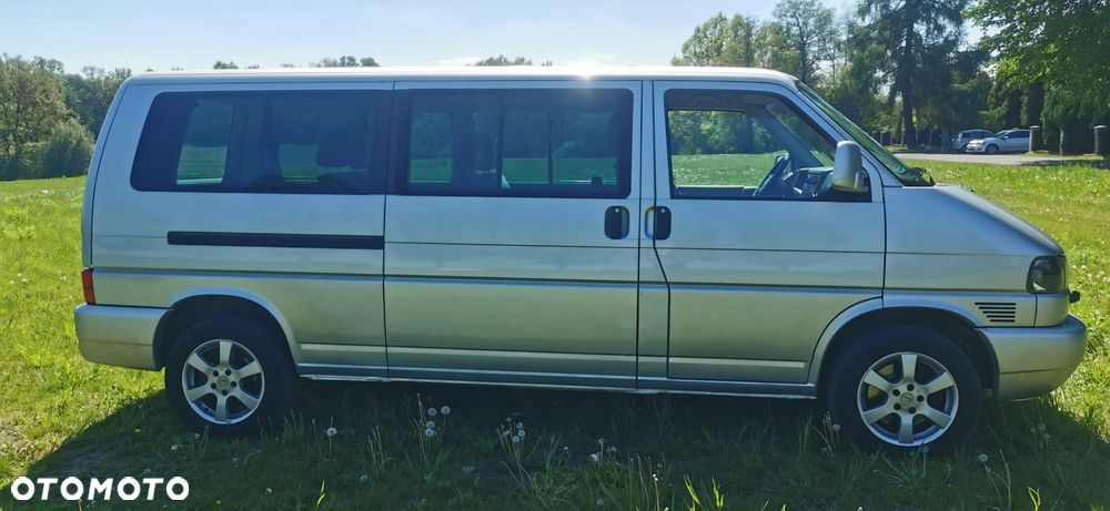 Volkswagen Caravelle - 6