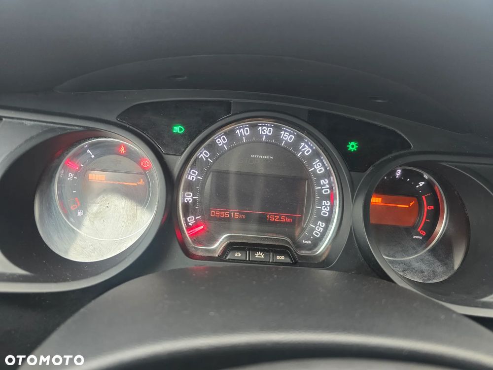 Citroën C5 HDi 140 FAP Exclusive - 16