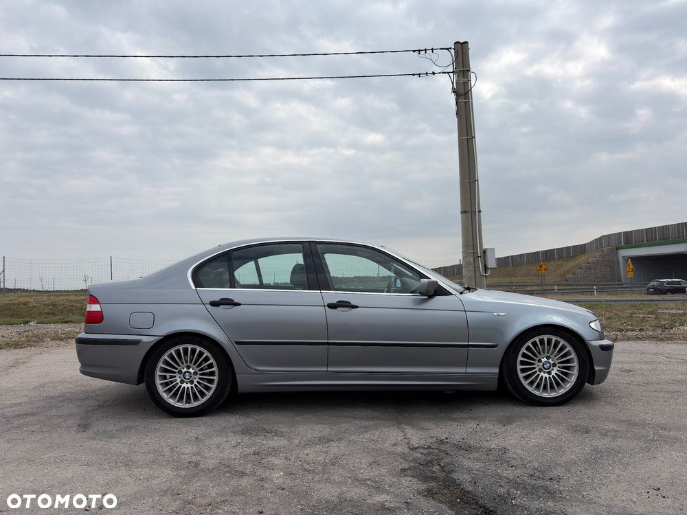 BMW Seria 3 320d Edition Exclusive - 4