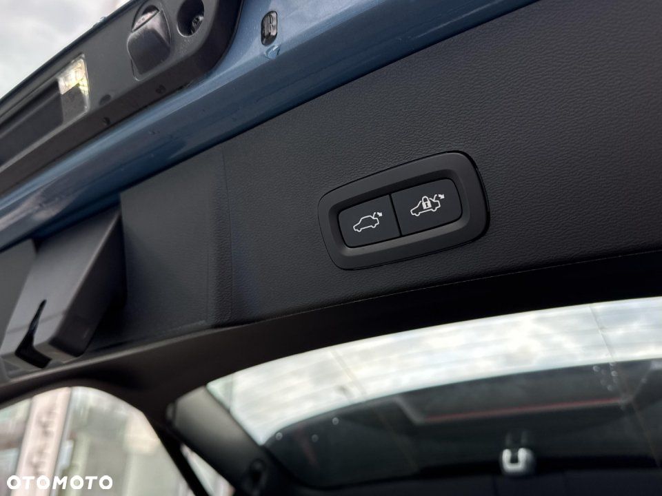 Volvo XC 40 - 29