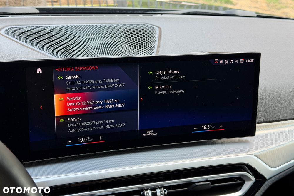 BMW Seria 3 320d M Sport - 27