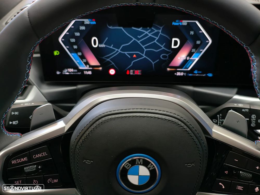 BMW 320 e Pack M Auto - 12