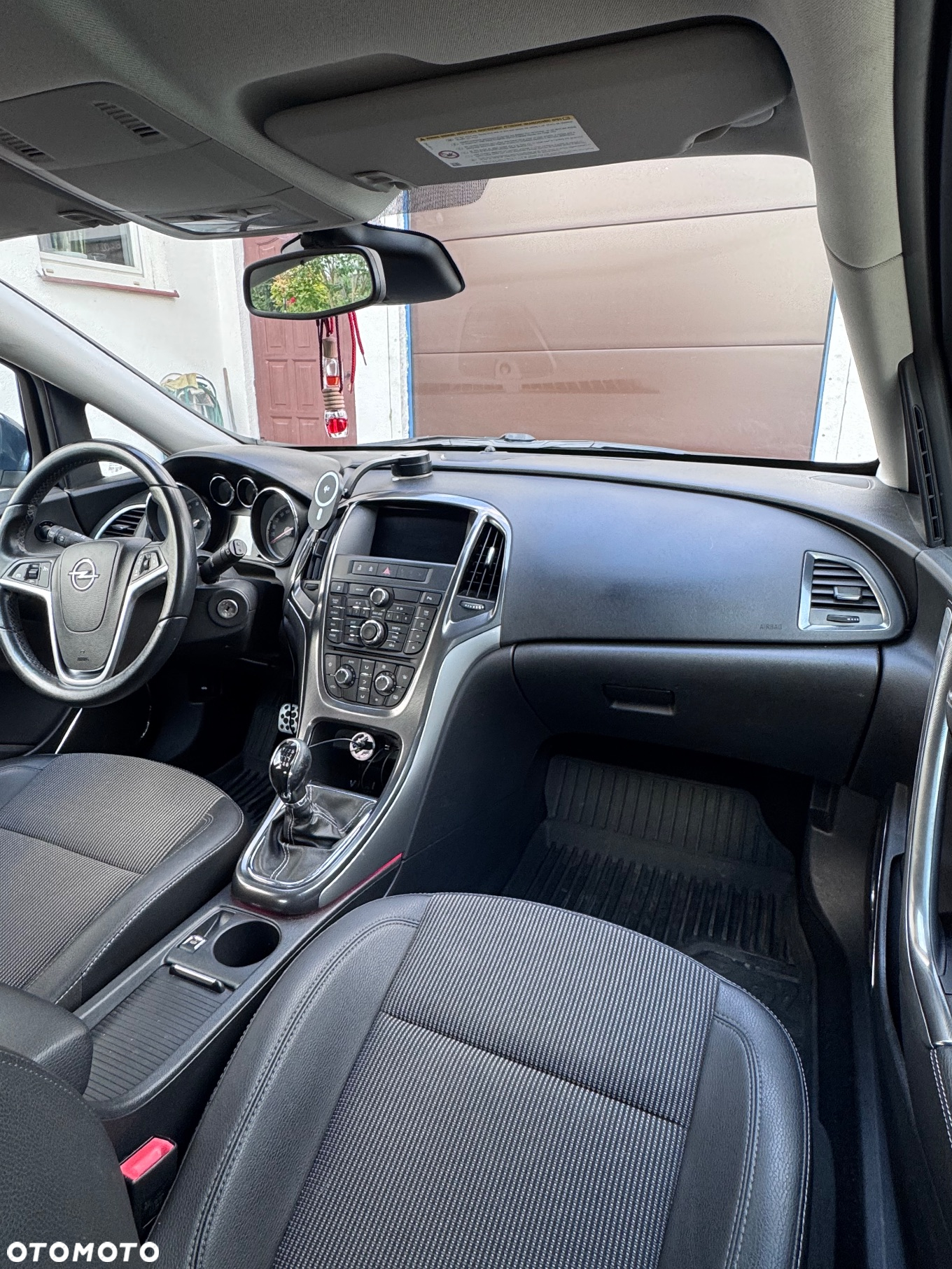 Opel Astra IV 1.4 T Cosmo - 11