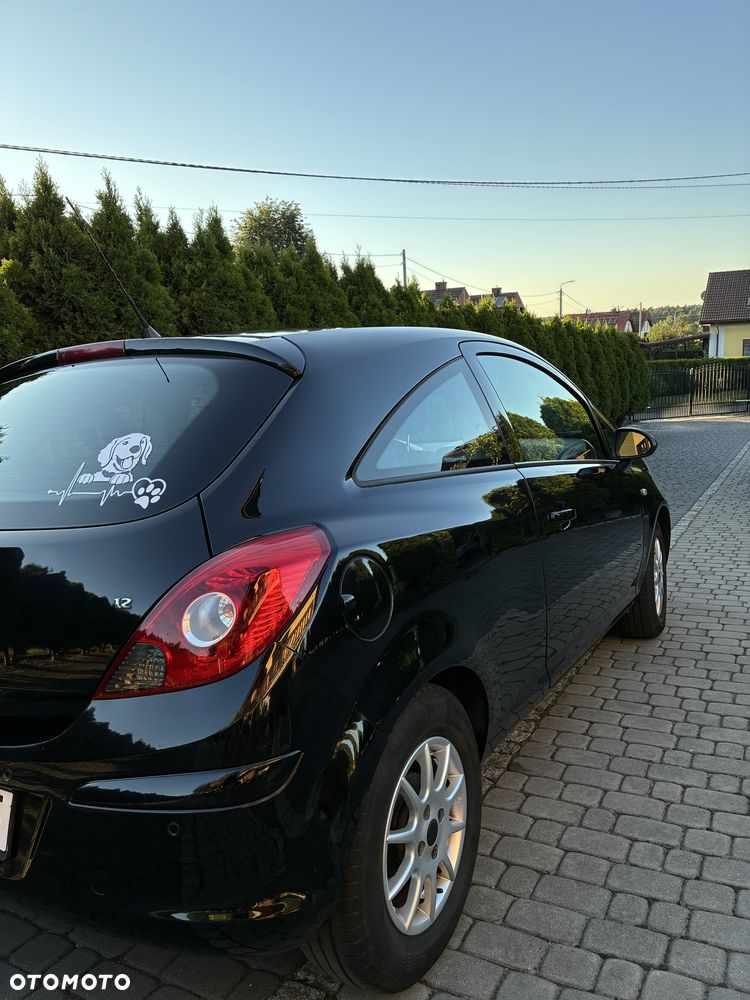 Opel Corsa - 3
