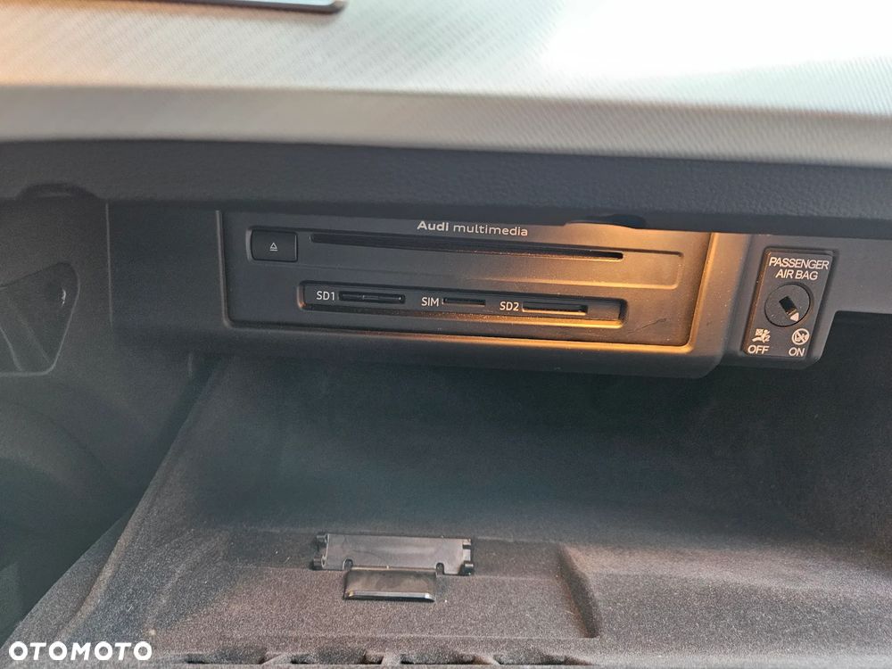 Audi A4 Avant - 14