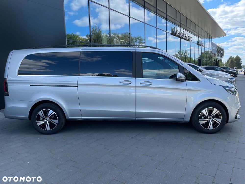 Mercedes-Benz Klasa V - 2