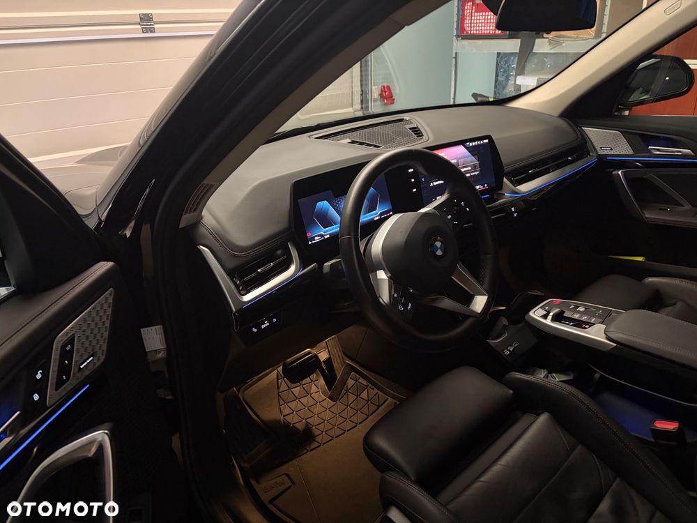 BMW X1 sDrive18d xLine - 9