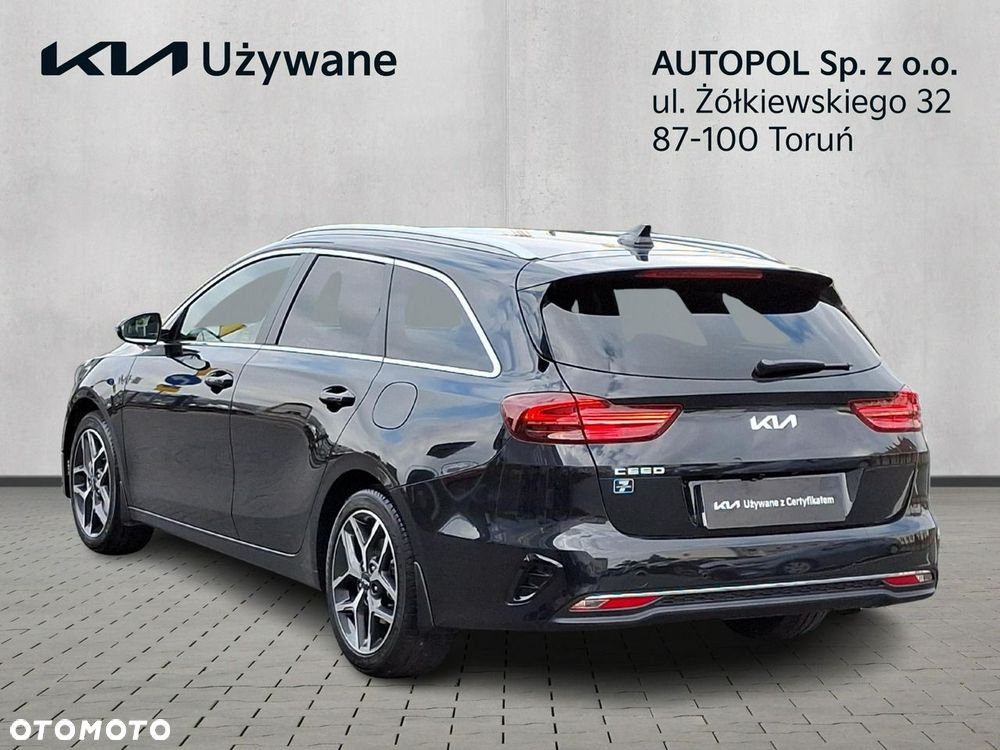 Kia Ceed 1.5 T-GDI Tribute - 3