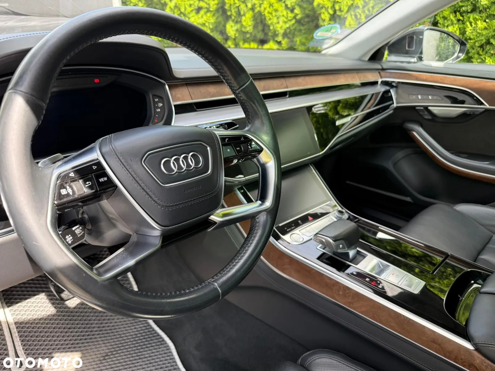 Audi A8 - 26