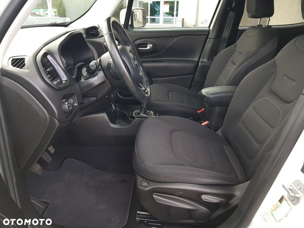 Jeep Renegade 1.6 E-torQ Longitude Adventure Edition - 9