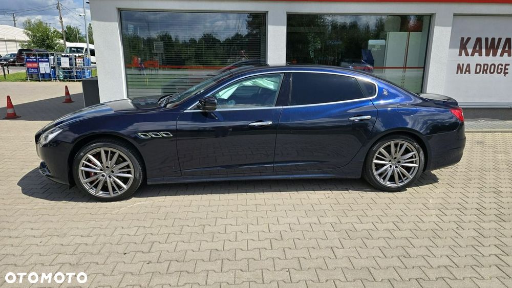 Maserati Quattroporte - 6