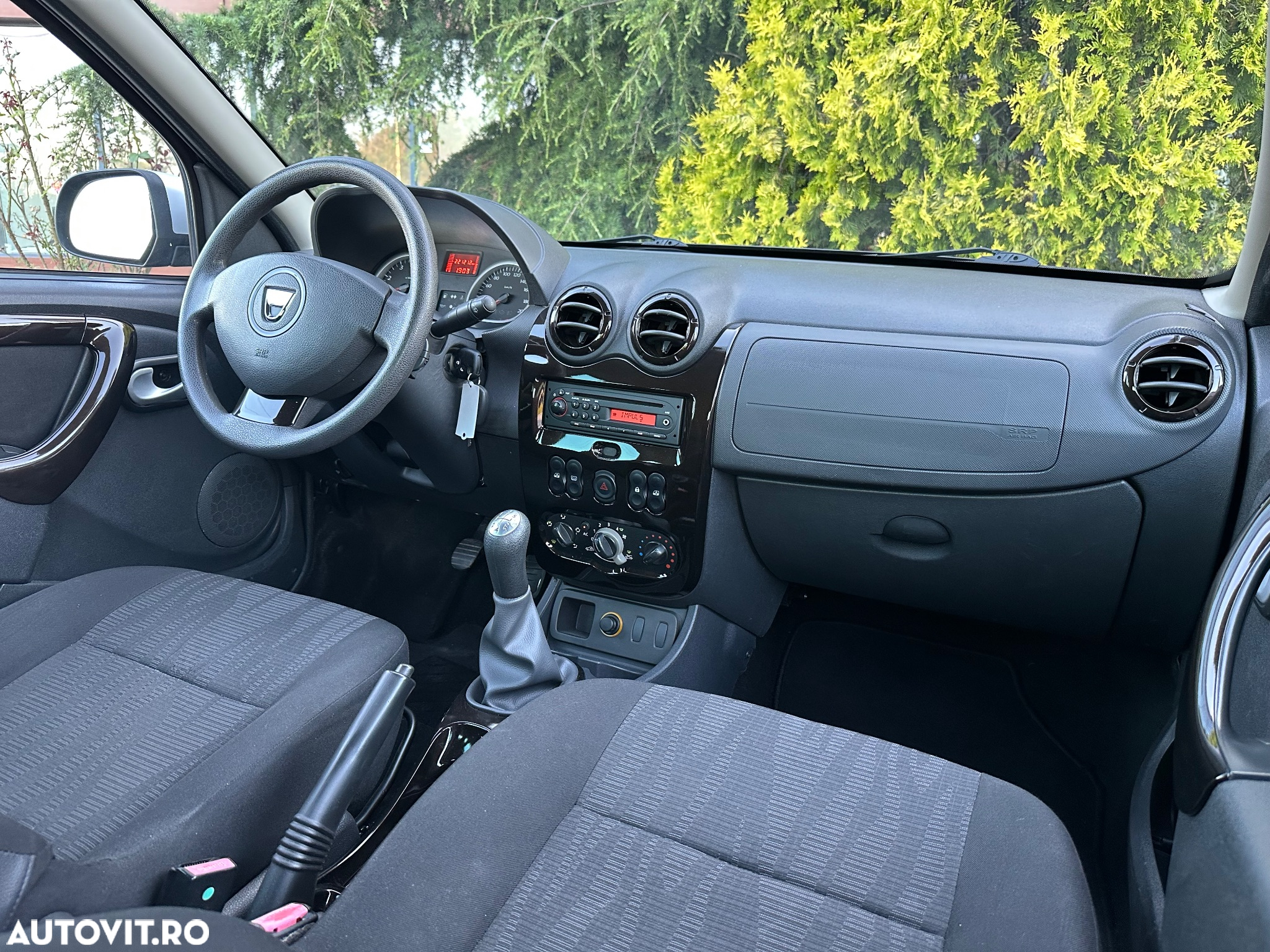 Dacia Duster 1.5 dCi 4x2 Laureate - 20
