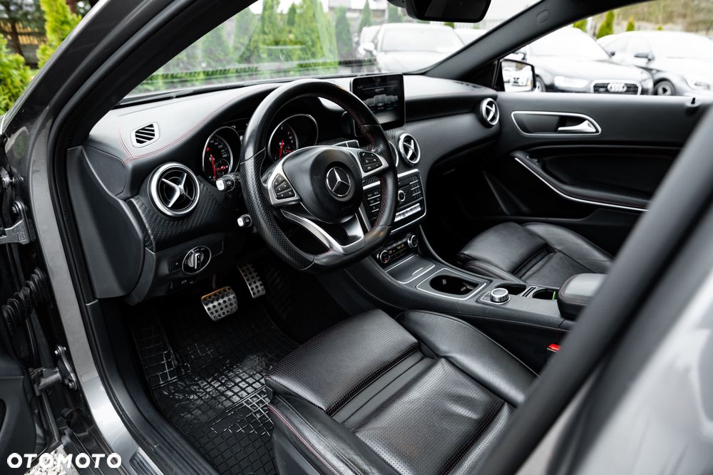 Mercedes-Benz Klasa A 200 7G-DCT AMG Line - 15