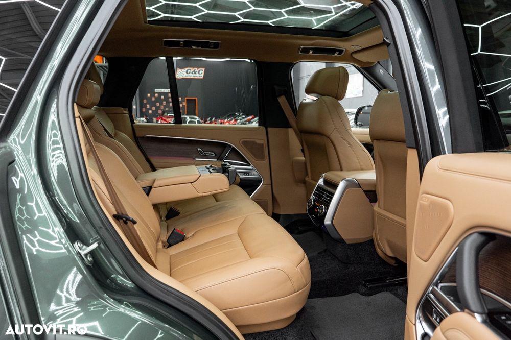 Land Rover Range Rover 3.0 I6 D300 MHEV HSE - 17