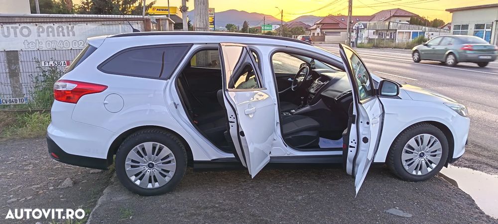 Ford Focus 1.0 EcoBoost Start Stop Trend - 12