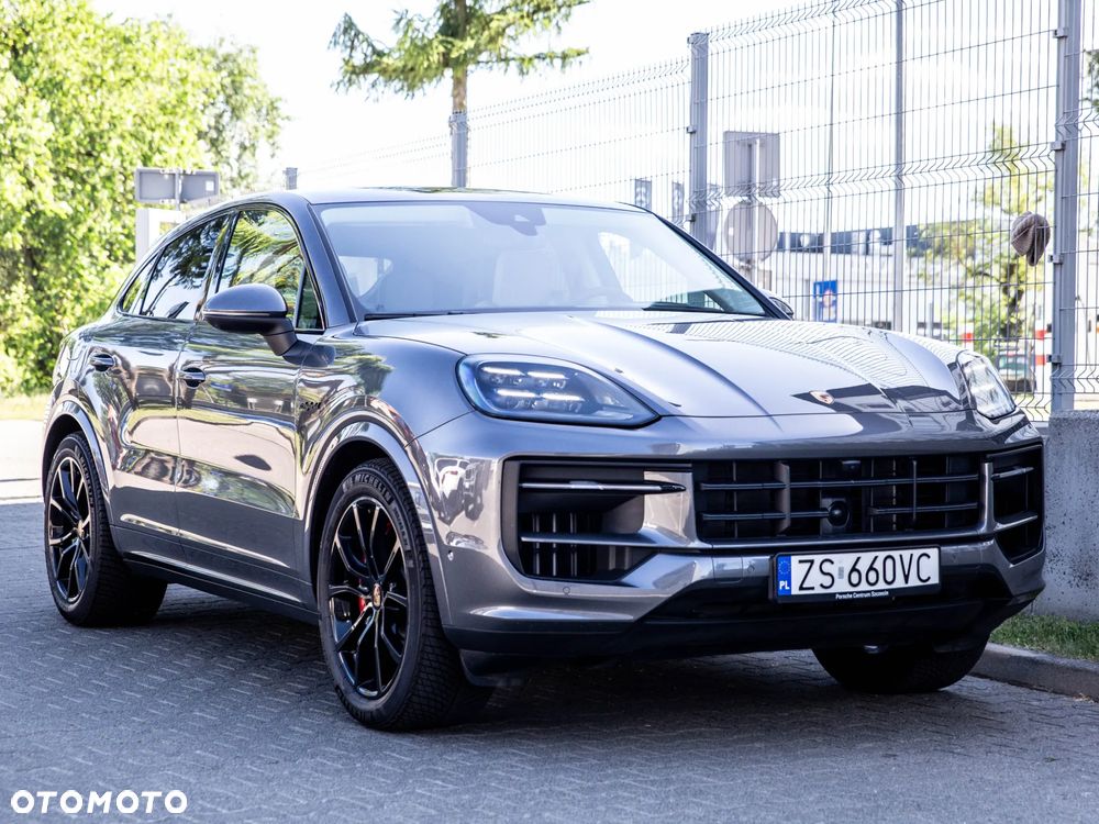 Porsche Cayenne S E-Hybrid PHEV - 11